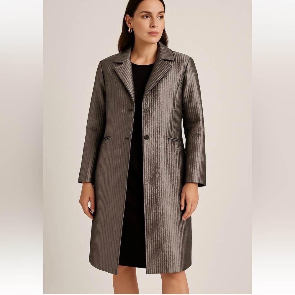 Kenneth Cole NY Platinum Gray Mid Length Coat Jacket Women’s Medium Quiet Luxury